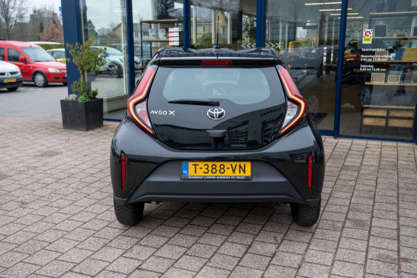 Toyota Aygo X 1.0 VVT-i MT Play|Prijs rijklaar incl. 12 mnd garantie|Camera Carplay/Android auto DAB Bluetooth