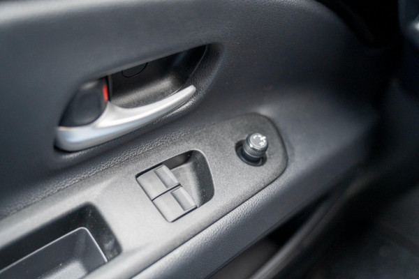 Toyota Aygo X 1.0 VVT-i MT Play|Prijs rijklaar incl. 12 mnd garantie|Camera Carplay/Android auto DAB Bluetooth