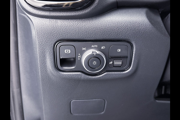 Mercedes-Benz Vito 119 CDI Pro L3 19 inch AMG Sidebars Dubbele Schuifdeur Multibeam LED Trekhaak Achteruitrijcamera Betimmering