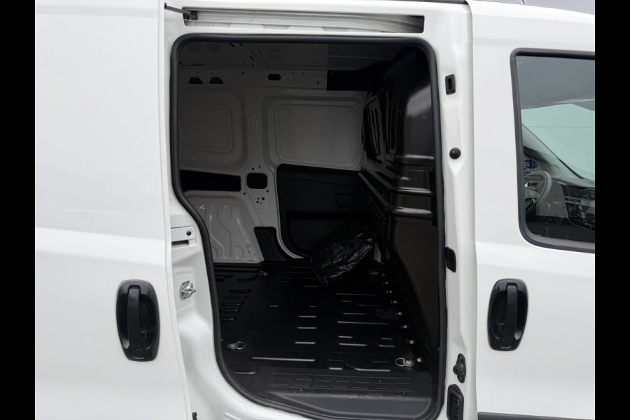 Fiat Doblò Cargo 1.3 MJ L1H1 | Trekhaak | Airco | Cruise | Camera | DAB+
