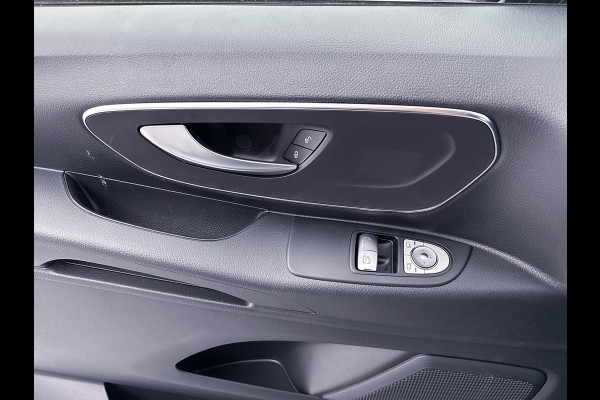 Mercedes-Benz Vito 119 CDI PRO L3 19 inch Lichtmetaal AMG Dubbele Schuifdeur Multibeam LED Trekhaak Achteruitrijcamera Betimmering