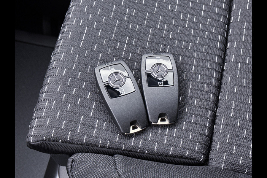 Mercedes-Benz Vito 119 CDI PRO L3 19 inch Lichtmetaal AMG Dubbele Schuifdeur Multibeam LED Trekhaak Achteruitrijcamera Betimmering