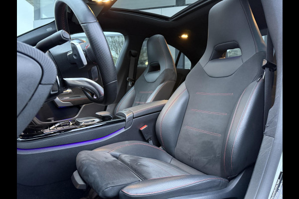 Mercedes-Benz CLA-Klasse 200 Aut AMG Sport Edition | Panorama | Trekhaak | Memory | Apple Carplay |