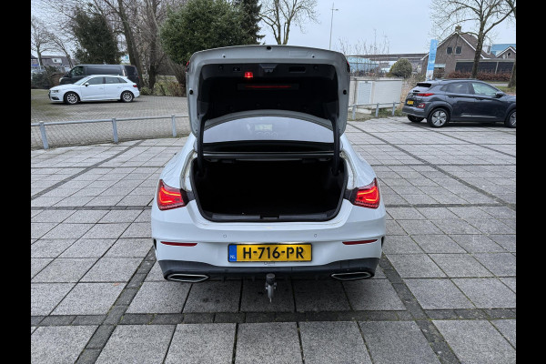 Mercedes-Benz CLA-Klasse 200 Aut AMG Sport Edition | Panorama | Trekhaak | Memory | Apple Carplay |
