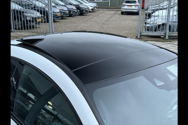 Mercedes-Benz CLA-Klasse 200 Aut AMG Sport Edition | Panorama | Trekhaak | Memory | Apple Carplay |