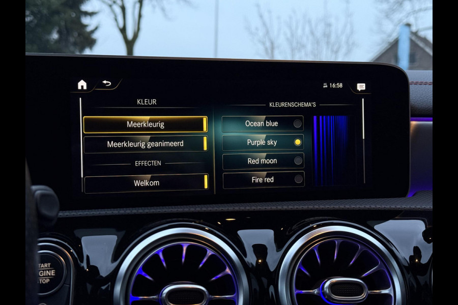 Mercedes-Benz CLA-Klasse 200 Aut AMG Sport Edition | Panorama | Trekhaak | Memory | Apple Carplay |