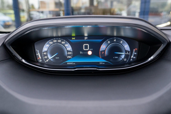 Peugeot 3008 1.2 PureTech Allure |Prijs rijklaar incl 12 mnd garantie| Navi Camera Blind spot