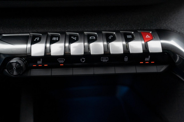 Peugeot 3008 1.2 PureTech Allure |Prijs rijklaar incl 12 mnd garantie| Navi Camera Blind spot