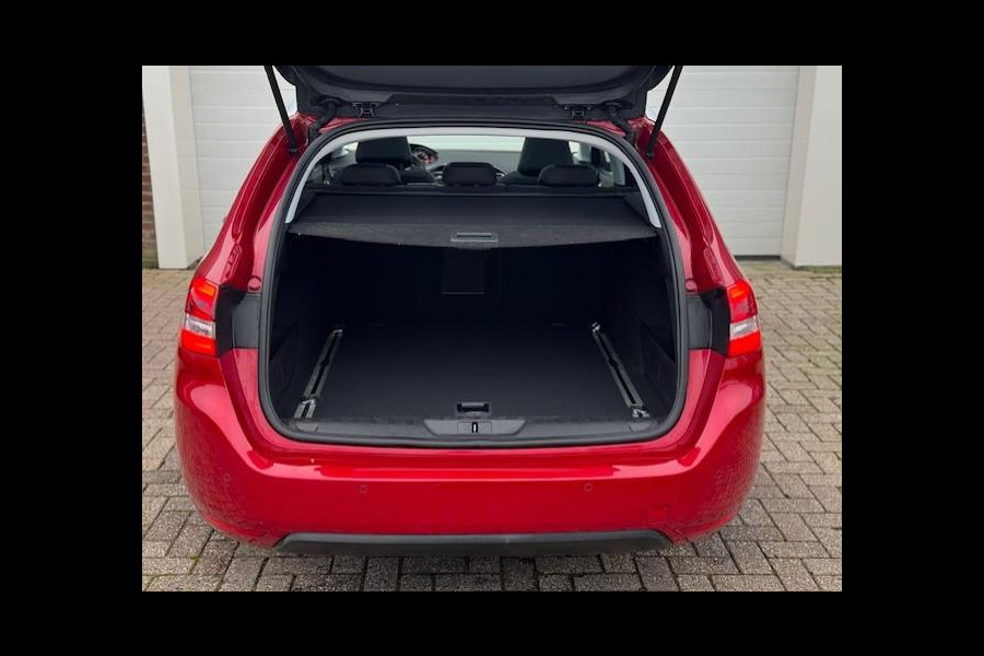 Peugeot 308 SW 1.2 Automaat -Dealer onderhouden-Panoramadak