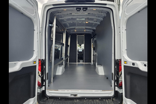 Ford E-Transit Bestelauto 350 L4 Trend 184pk Elektrisch Ford Voorraad | PRIJS o.b.v. SUBCONTRACTOR | Volledige inrichting | Side bars | Doorloopfunctie cabine | Subco |