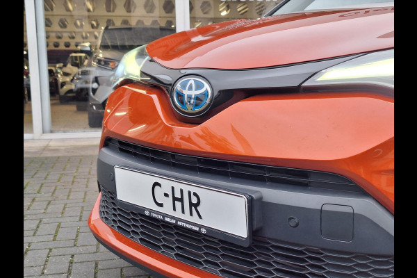 Toyota C-HR 2.0 Hybrid Launch Edition | Leer, Dodehoekherkenning, Parkeersensoren, Stoel + Stuurverwarming, Bi-Tone