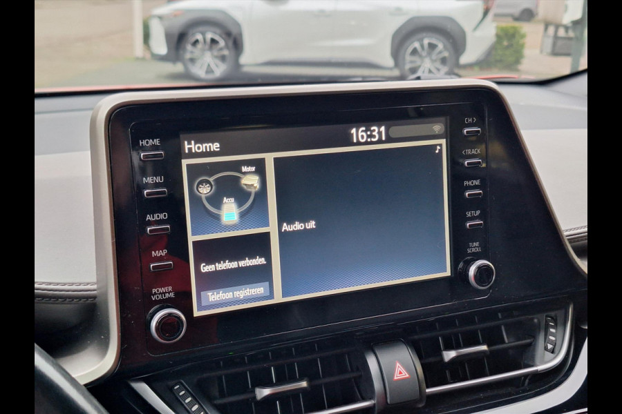 Toyota C-HR 2.0 Hybrid Launch Edition | Leer, Dodehoekherkenning, Parkeersensoren, Stoel + Stuurverwarming, Bi-Tone