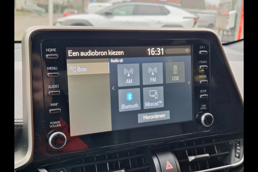 Toyota C-HR 2.0 Hybrid Launch Edition | Leer, Dodehoekherkenning, Parkeersensoren, Stoel + Stuurverwarming, Bi-Tone