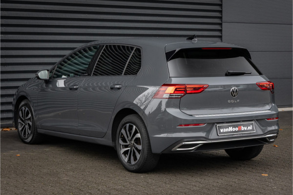 Volkswagen Golf 2.0 TDI Life LED-Privacy