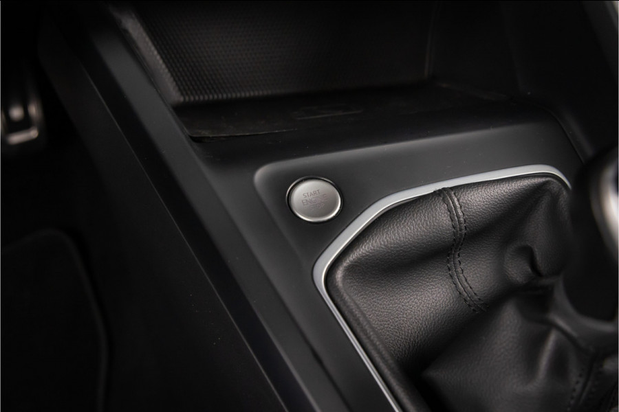 Volkswagen Golf 2.0 TDI Life LED-Privacy