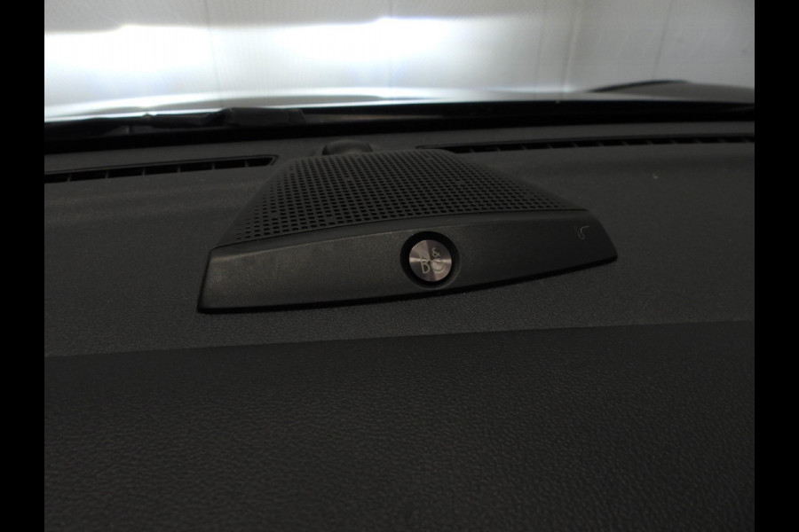 Ford Puma 1.0 EcoBoost Hybrid Titanium X NAVI/CLIMA/WINTERPACK/LED/B&O/18"LMV!