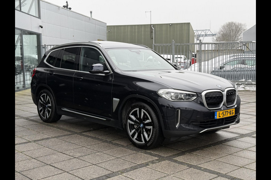 BMW iX3 Aut. Executive 80kWh | Panorama | Navi | Leder Sport | Camera |