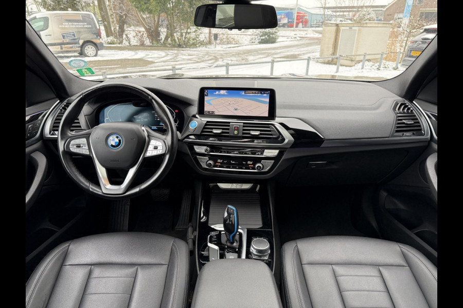 BMW iX3 Aut. Executive 80kWh | Panorama | Navi | Leder Sport | Camera |