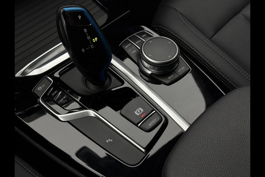 BMW iX3 Aut. Executive 80kWh | Panorama | Navi | Leder Sport | Camera |