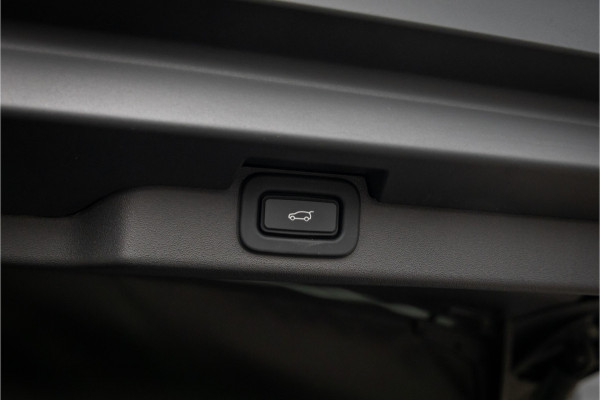 Land Rover Discovery 3.0 D300 Dynamic SE 7p. Black Pack - 21''