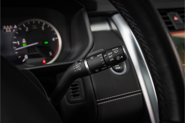 Land Rover Discovery 3.0 D300 Dynamic SE 7p. Black Pack - 21''