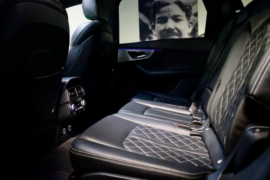 Audi Q7 3.0 TDI Quattro Pro Line + 7p FULL