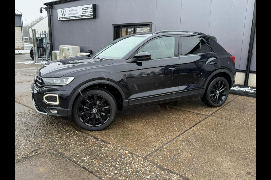 Volkswagen T-Roc 1.5 TSI Sport Business R BLACK EDITION