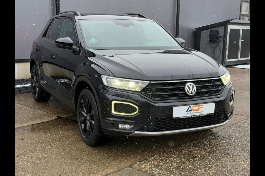Volkswagen T-Roc 1.5 TSI Sport Business R BLACK EDITION