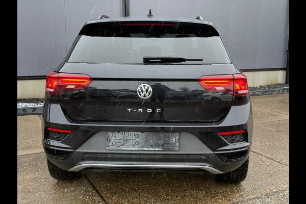 Volkswagen T-Roc 1.5 TSI Sport Business R BLACK EDITION