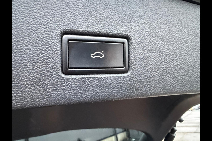 Volkswagen T-Roc 1.5 TSI Sport Business R BLACK EDITION