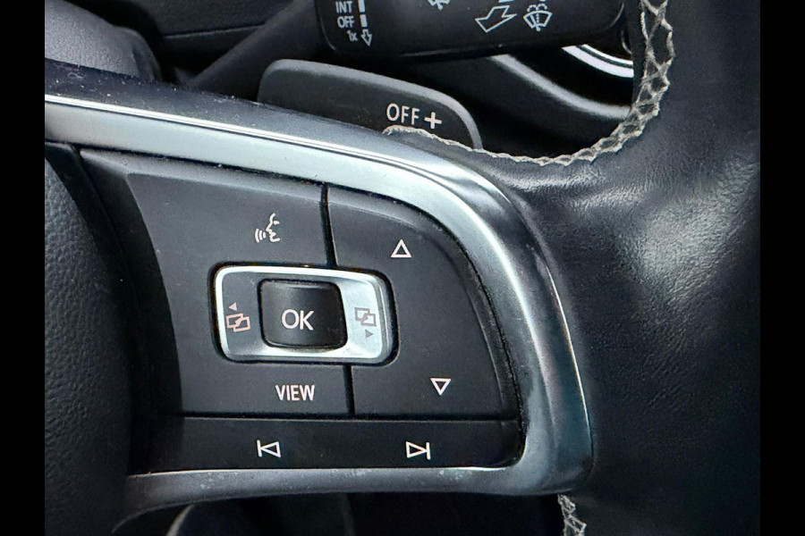 Volkswagen T-Roc 1.5 TSI Sport Business R BLACK EDITION