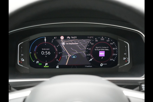 Volkswagen Tiguan 1.4 TSI eHybrid Elegance Plug In Hybrid 245pk Dealer O.H. PHEV | Trekhaak Af Fabriek | Adaptive Cruise | Head Up | Camera | Alcantara Comfortstoelen Verwarmd | Sfeerverlichting | IQ Light | Apple Carplay | Virtual | Blis | Navigatie | DAB |