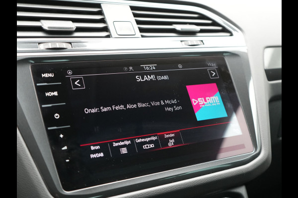 Volkswagen Tiguan 1.4 TSI eHybrid Elegance Plug In Hybrid 245pk Dealer O.H. PHEV | Trekhaak Af Fabriek | Adaptive Cruise | Head Up | Camera | Alcantara Comfortstoelen Verwarmd | Sfeerverlichting | IQ Light | Apple Carplay | Virtual | Blis | Navigatie | DAB |