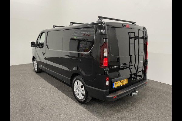 Renault Trafic 2.0 DCi 150pk T30 L2H1 Advance Navigatie Airco Lichtmetalen velgen Betimmering Trekhaak Camera Parkeer sensoren Dab