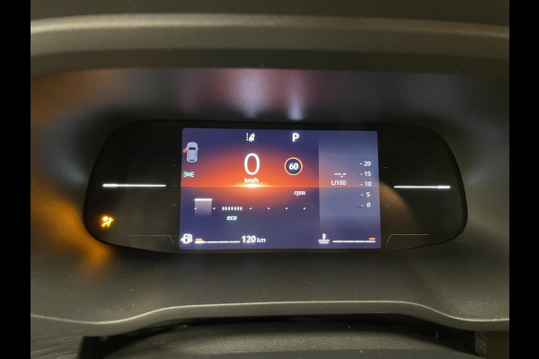 Renault Trafic 2.0 DCi 150pk T30 L2H1 Advance Navigatie Airco Lichtmetalen velgen Betimmering Trekhaak Camera Parkeer sensoren Dab