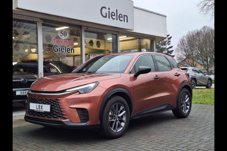 Lexus LBX 1.5 Comfort & Safety Pack | Dodehoekherkenning, Parkeersensoren, Keyless, Stoelverwarming, Sonnic Copper