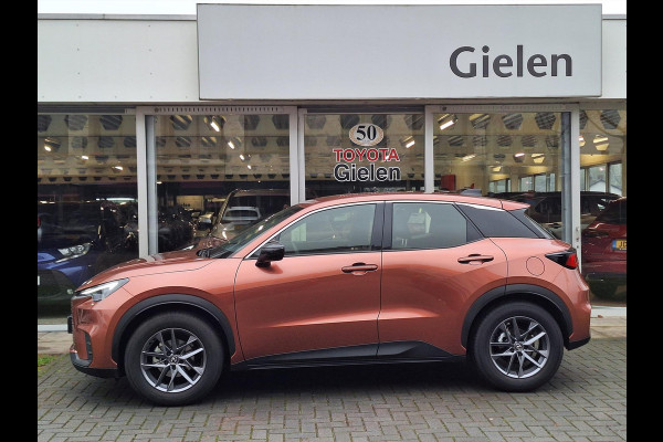 Lexus LBX 1.5 Comfort & Safety Pack | Dodehoekherkenning, Parkeersensoren, Keyless, Stoelverwarming, Sonnic Copper