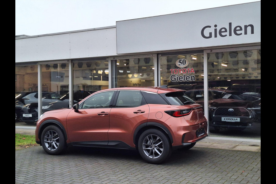 Lexus LBX 1.5 Comfort & Safety Pack | Dodehoekherkenning, Parkeersensoren, Keyless, Stoelverwarming, Sonnic Copper