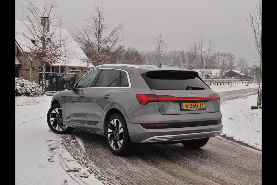 Audi e-tron 55 quattro Business edition 95 kWh | SOH 97% | Camera | Apple Carplay | Cruise Control |