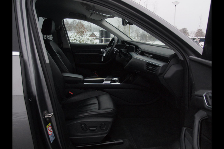 Audi e-tron 55 quattro Business edition 95 kWh | SOH 97% | Camera | Apple Carplay | Cruise Control |