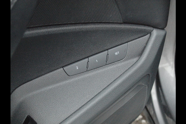 Audi e-tron 55 quattro Business edition 95 kWh | SOH 97% | Camera | Apple Carplay | Cruise Control |
