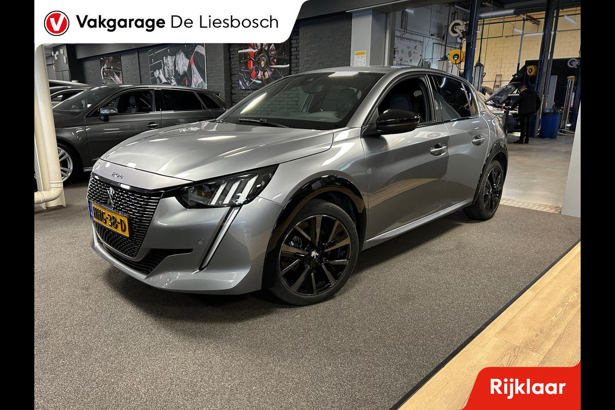 Peugeot 208 1.2 PureTech GT / Navigatie / DAB / Camera / pdc v+a / geen bijkomende kosten