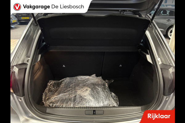 Peugeot 208 1.2 PureTech GT / Navigatie / DAB / Camera / pdc v+a / geen bijkomende kosten