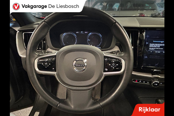 Volvo XC60 2.0 T8 Twin Engine AWD Momentum Pro Inscription /Panorama-dak / pilot assist / trekhaak / leder / Apple carplay