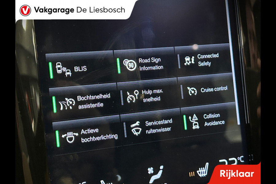 Volvo XC60 2.0 T8 Twin Engine AWD Momentum Pro Inscription /Panorama-dak / pilot assist / trekhaak / leder / Apple carplay