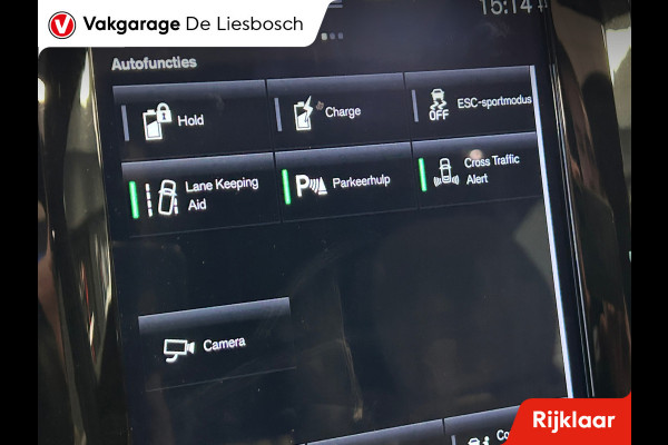 Volvo XC60 2.0 T8 Twin Engine AWD Momentum Pro Inscription /Panorama-dak / pilot assist / trekhaak / leder / Apple carplay