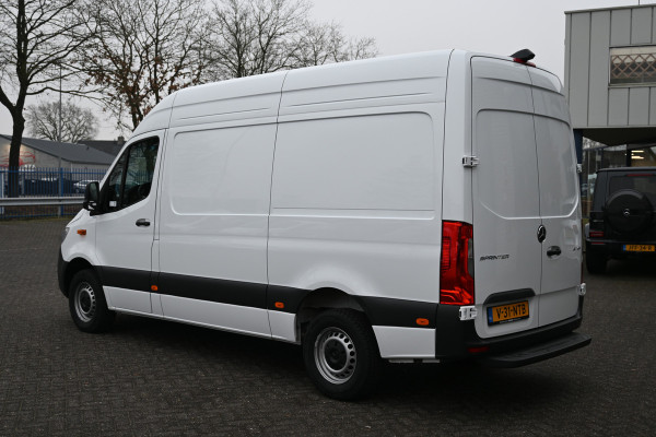 Mercedes-Benz Sprinter 317 CDI L2H2 Pro Geveerde stoel, Navigatie met camera