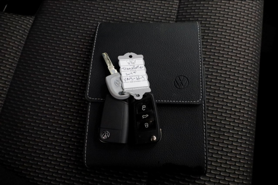 Volkswagen Transporter T6.1 2.0 TDI 150pk DSG-Automaat L1H1 Airco/Camera 01-2022