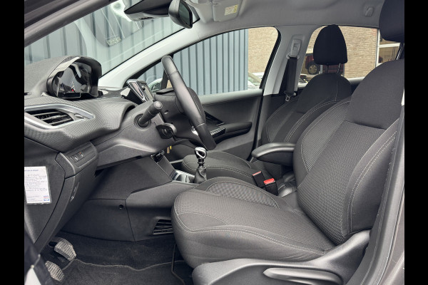 Peugeot 208 1.2 PureTech Tech Edition | Camera | Parkeersensoren V&A | Apple Carplay/ Android Auto | Prijs Rijklaar!!
