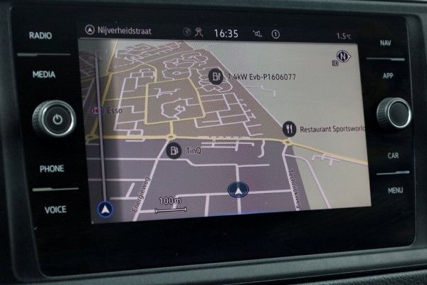 Volkswagen Crafter 35 2.0 TDI 140pk Bakwagen met laadklep en zijdeur 11-2021